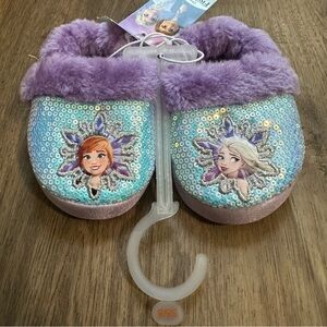 NEW!! Disney Frozen Slippers, Toddler Girl’s, Non-Slip, Sparkle, Faux Fur, 5/6